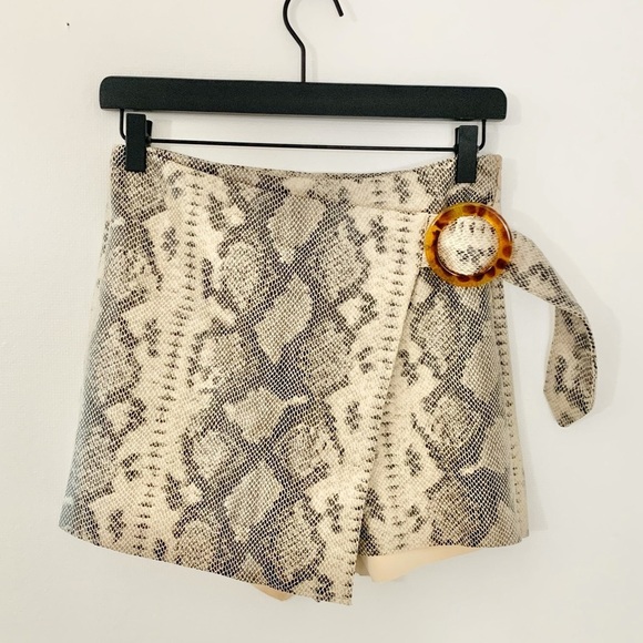 NEW Zara Snake Skin Skort Women’s Sz XS - Picture 1 of 6